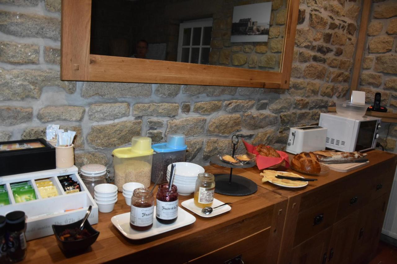 Ker-Loen Acomodação com café da manhã Val-Couesnon Exterior foto