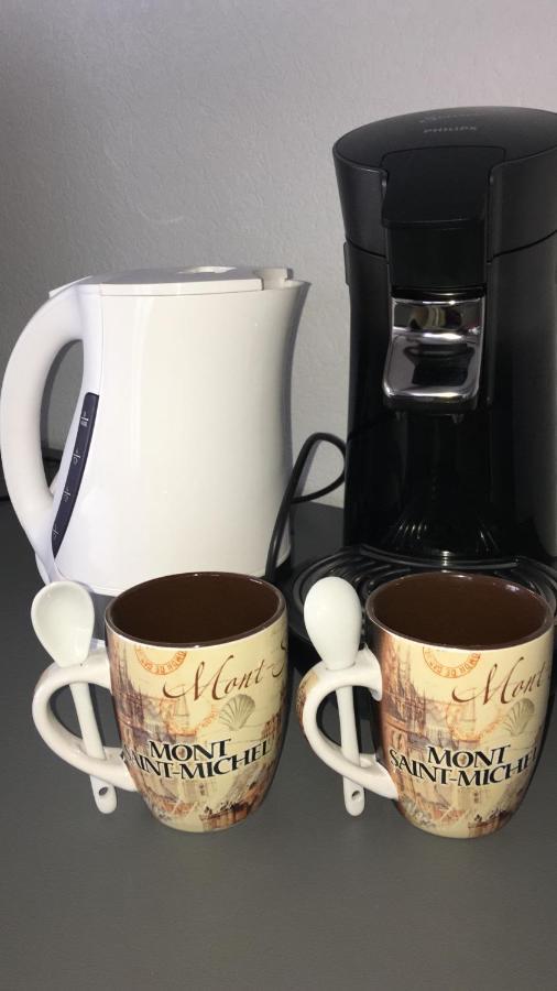 Ker-Loen Acomodação com café da manhã Val-Couesnon Exterior foto
